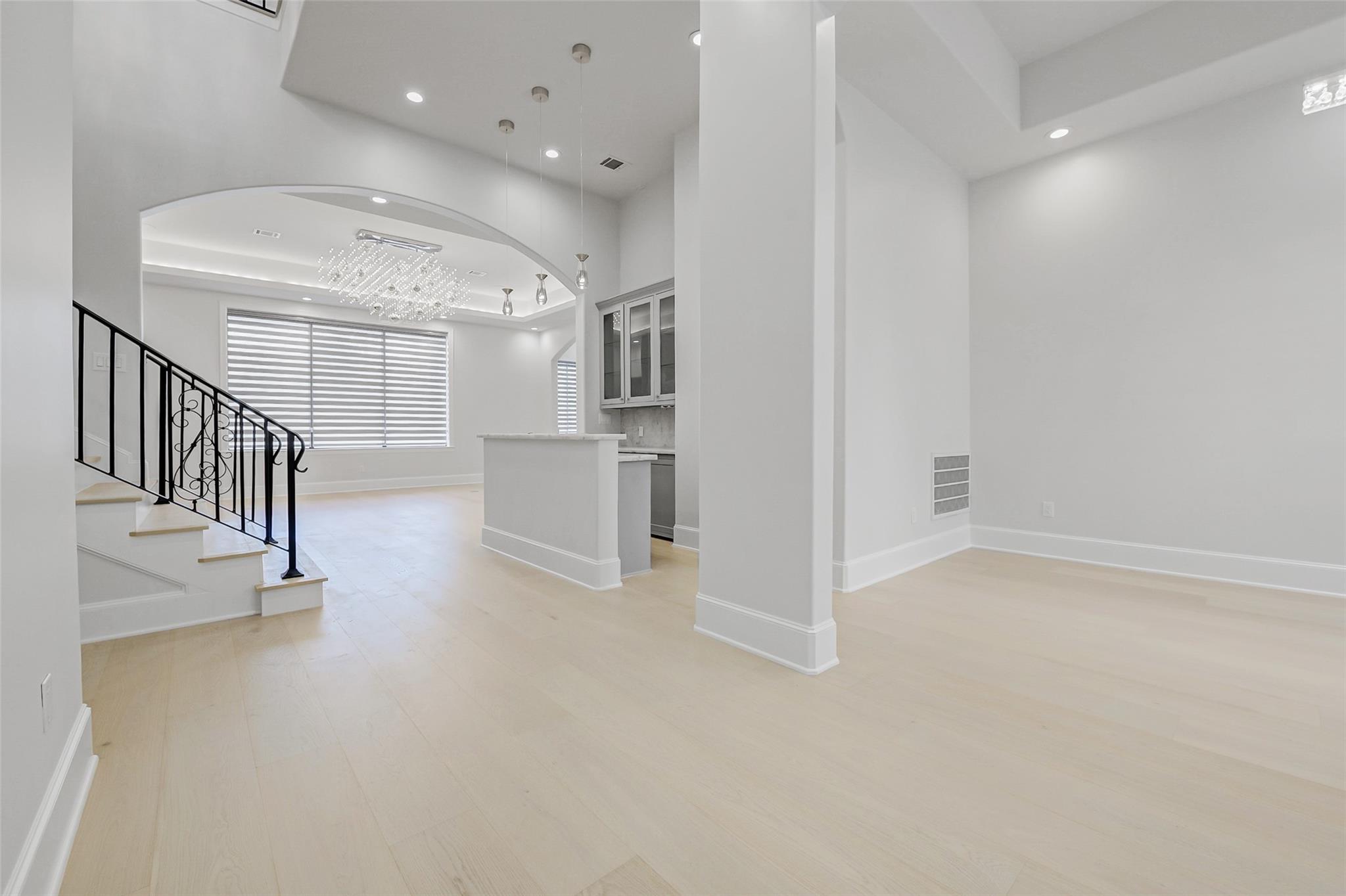 2822 Westgrove Lane