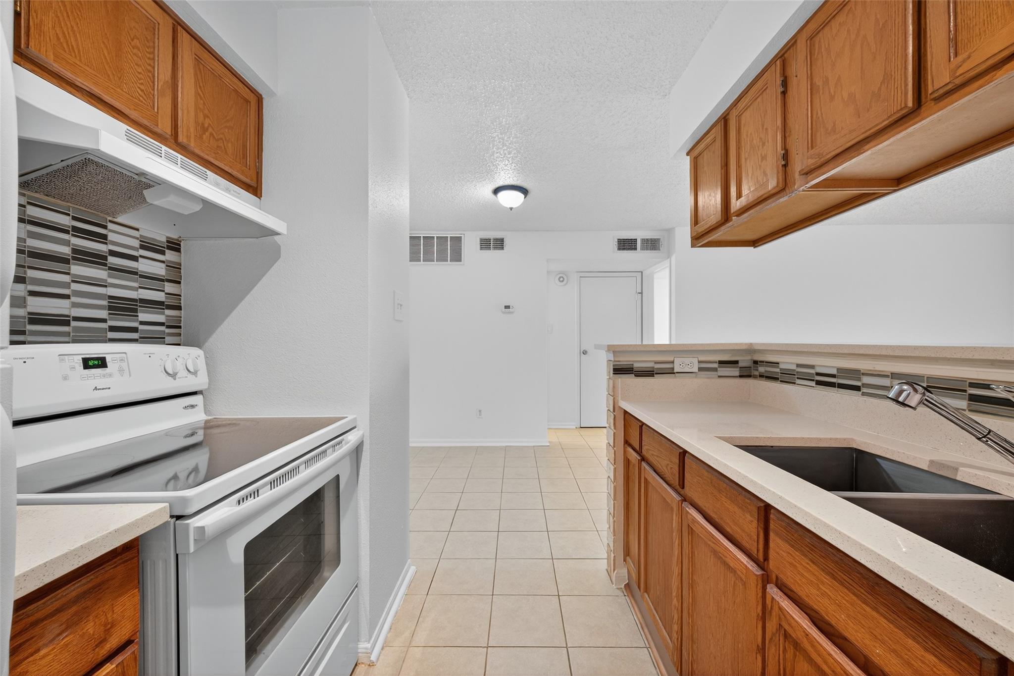 12550 Whittington Drive # 605
