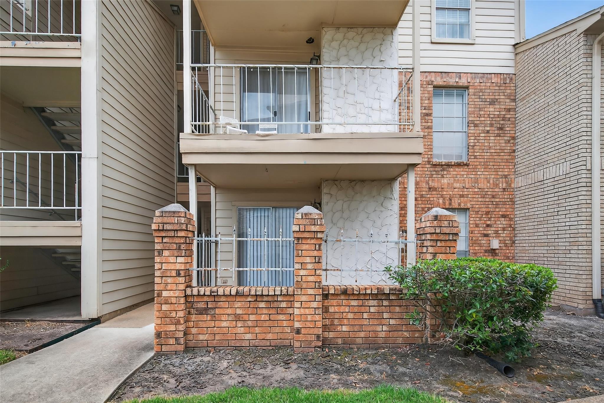 12550 Whittington Drive # 605