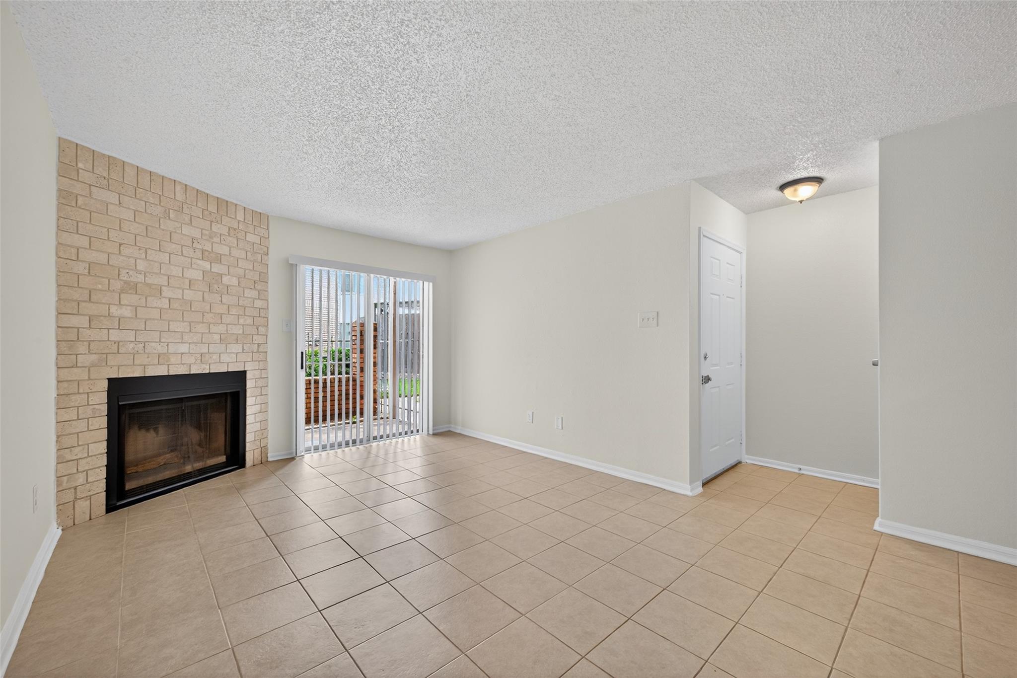 12550 Whittington Drive # 605
