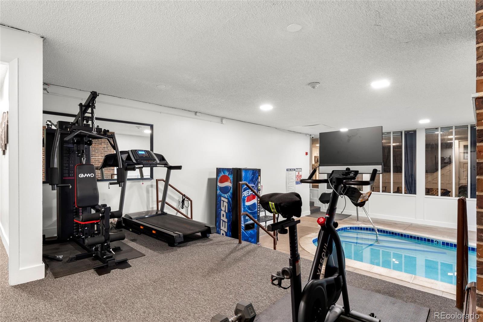 1233 N Ogden Street Unit: 503