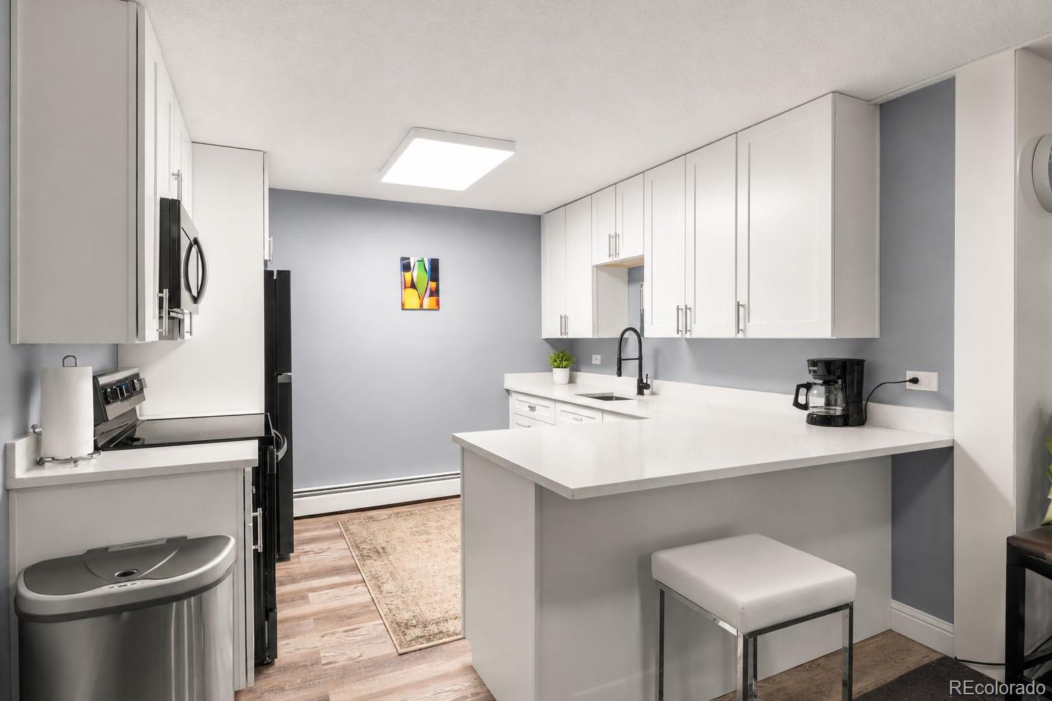 1233 N Ogden Street Unit: 503
