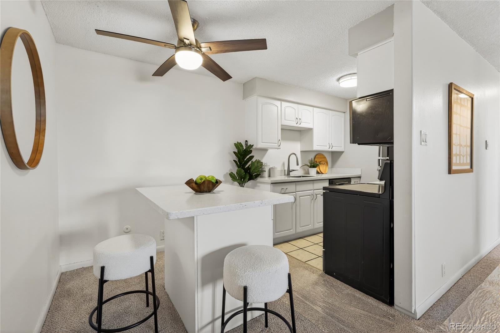 1233 N Ogden Street Unit: 503