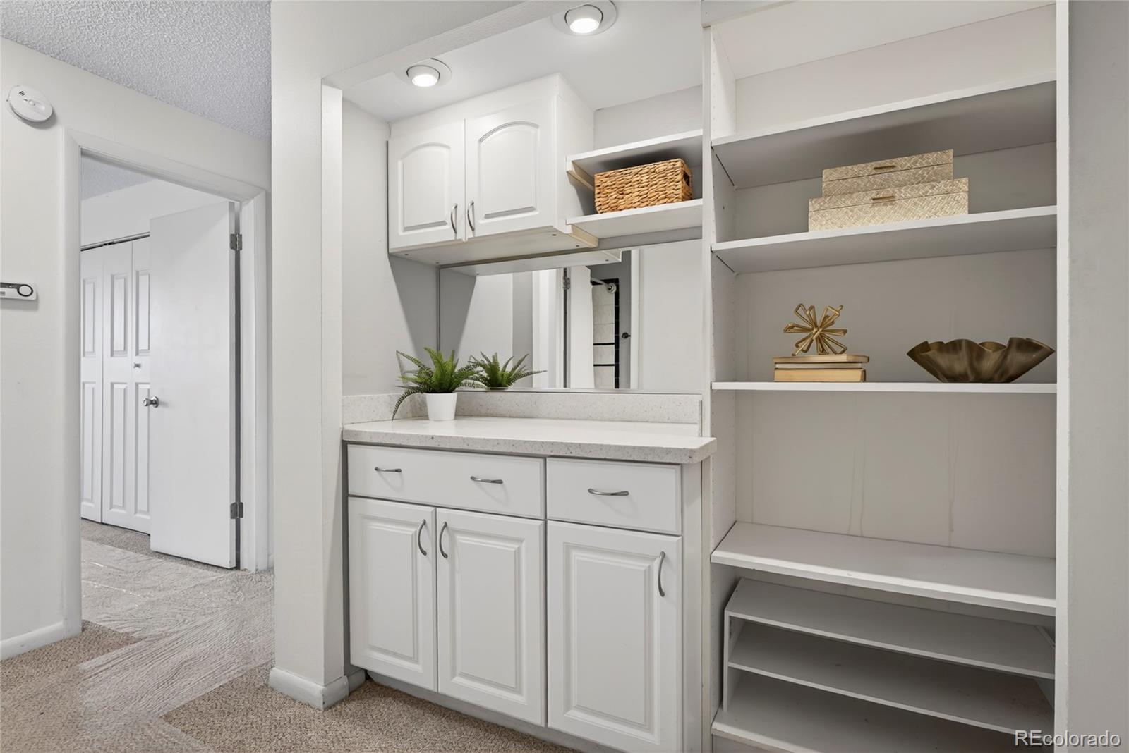 1233 N Ogden Street Unit: 503