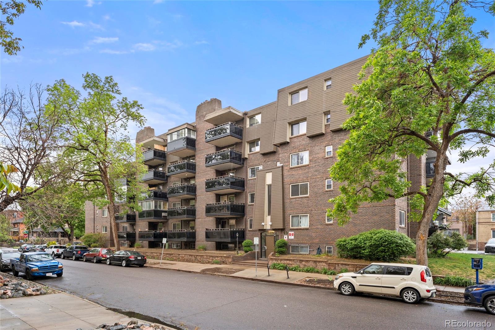 1233 N Ogden Street Unit: 503