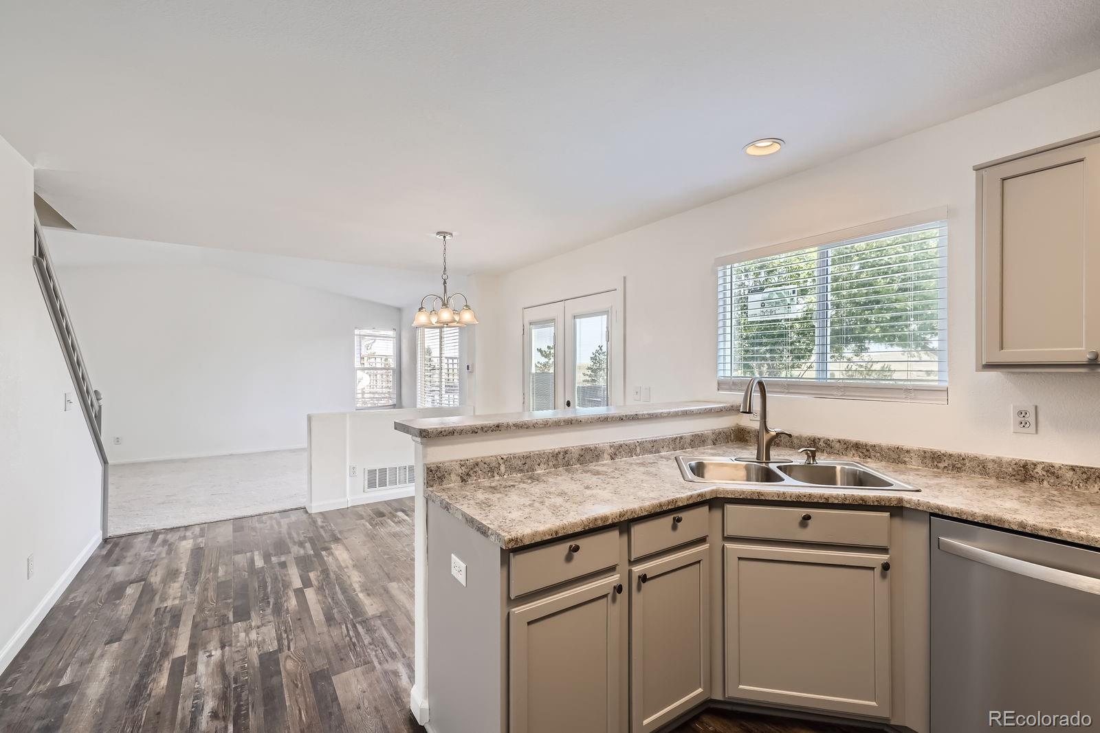 7746 Mule Deer Place