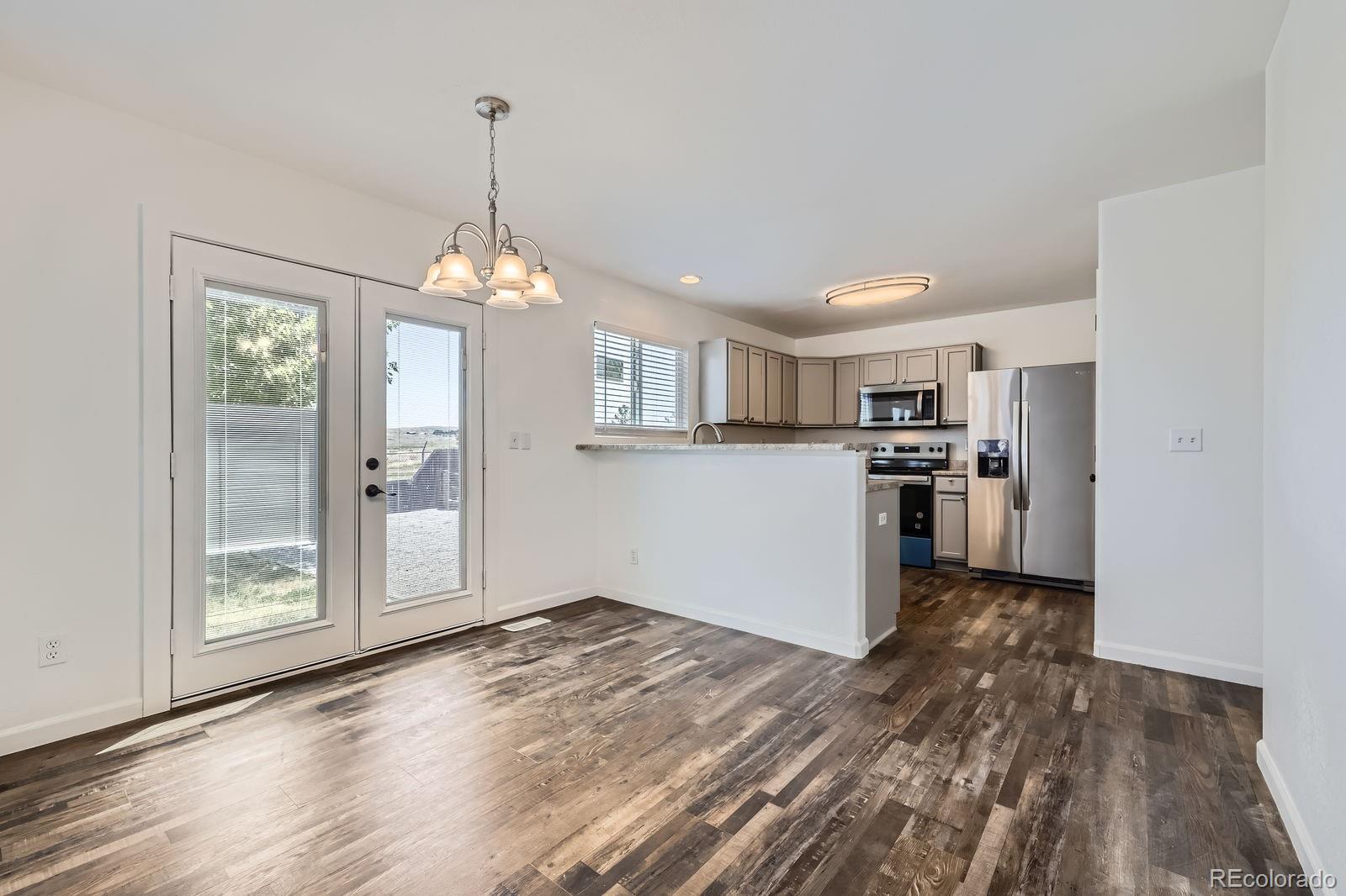 7746 Mule Deer Place