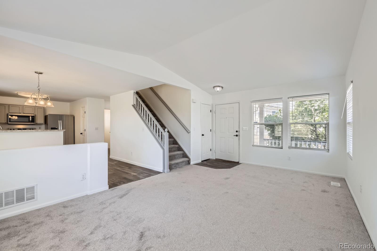 7746 Mule Deer Place