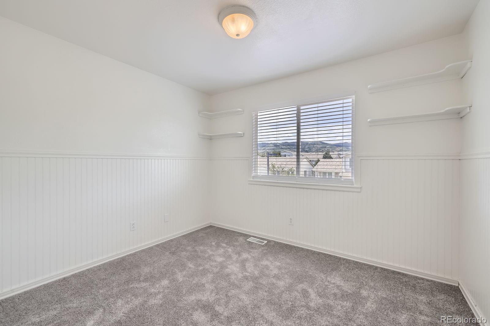 7746 Mule Deer Place