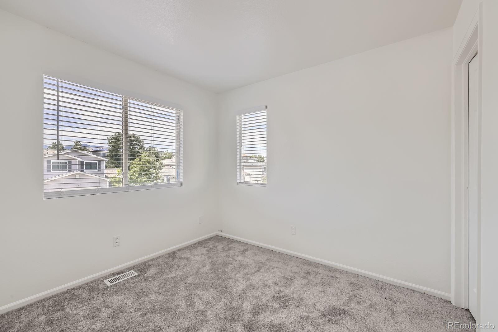 7746 Mule Deer Place