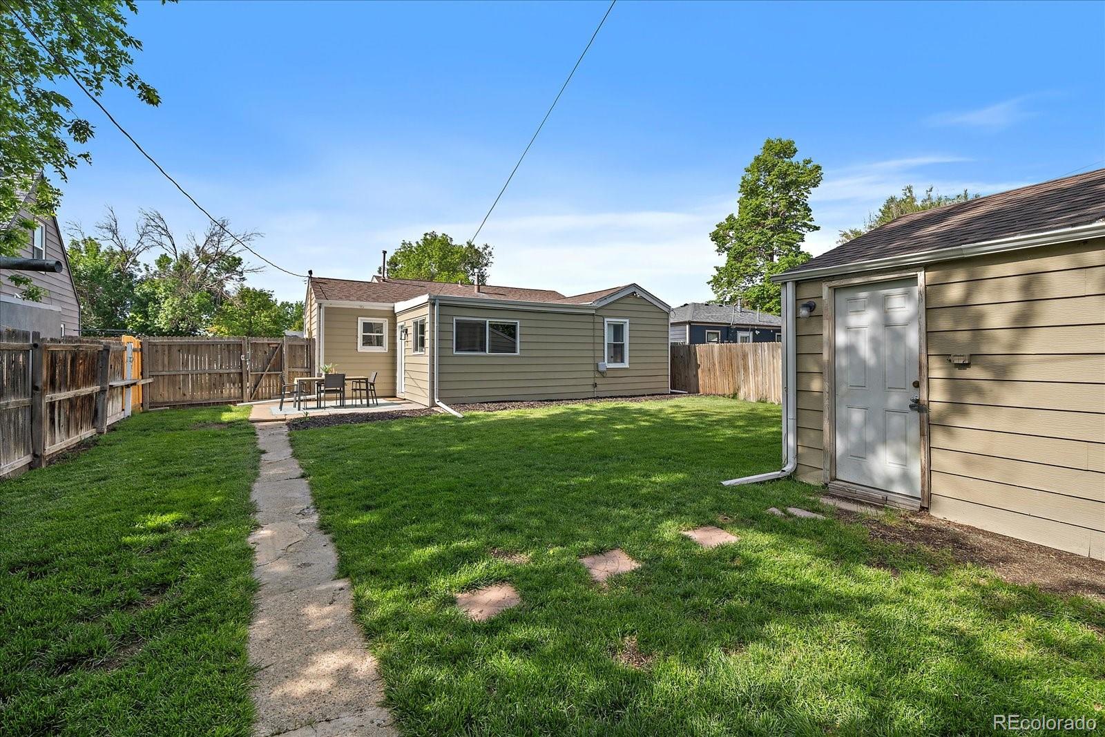1705 W Stoll Place