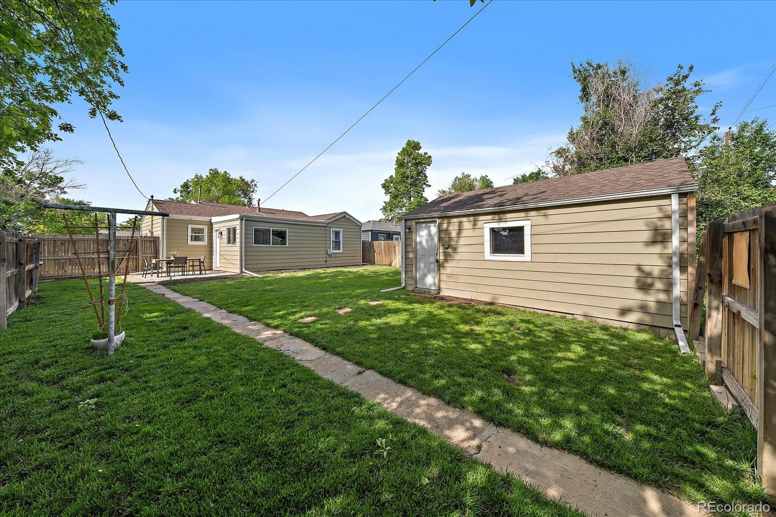 1705 W Stoll Place