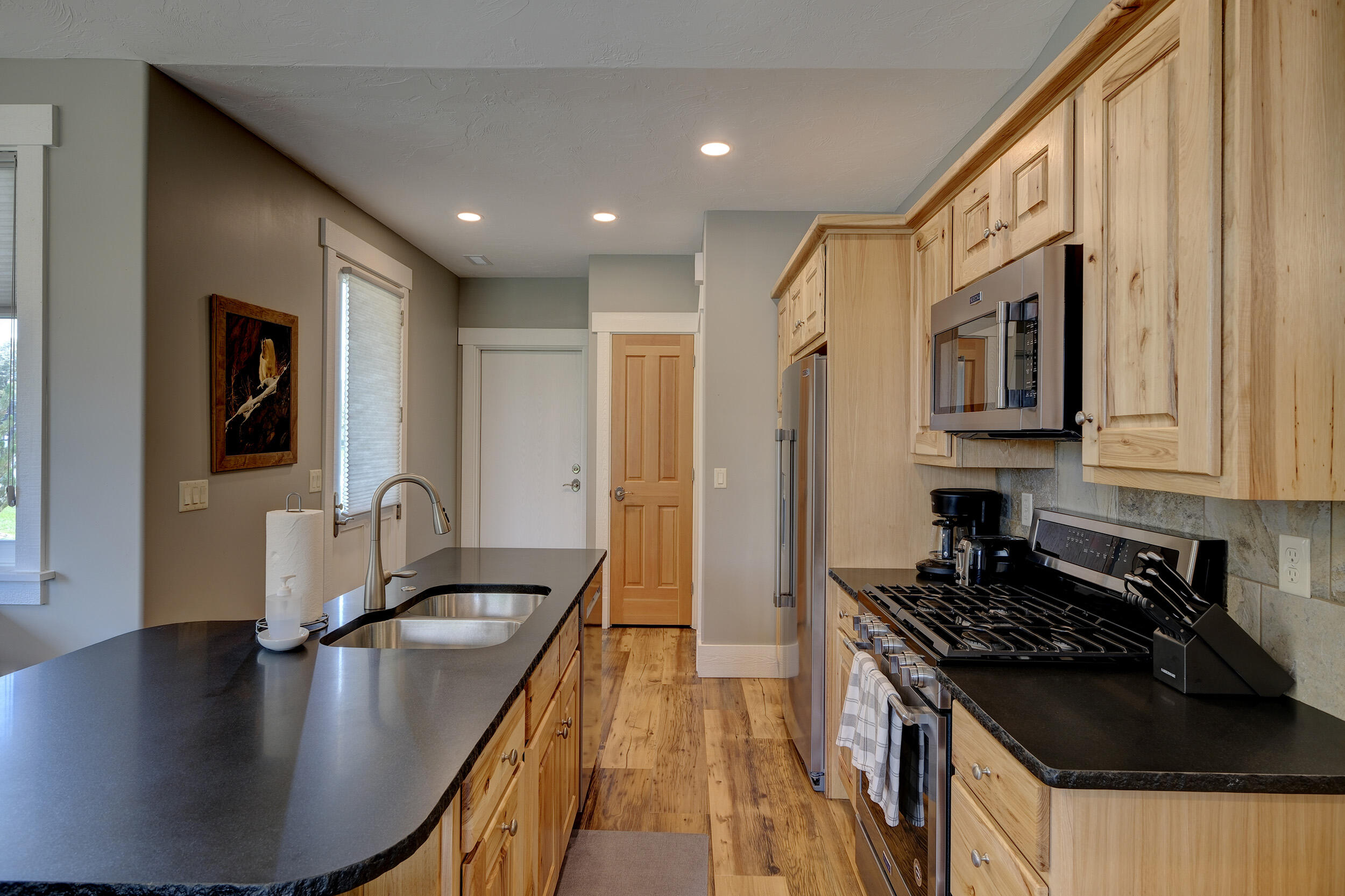 17 Creekside Lane