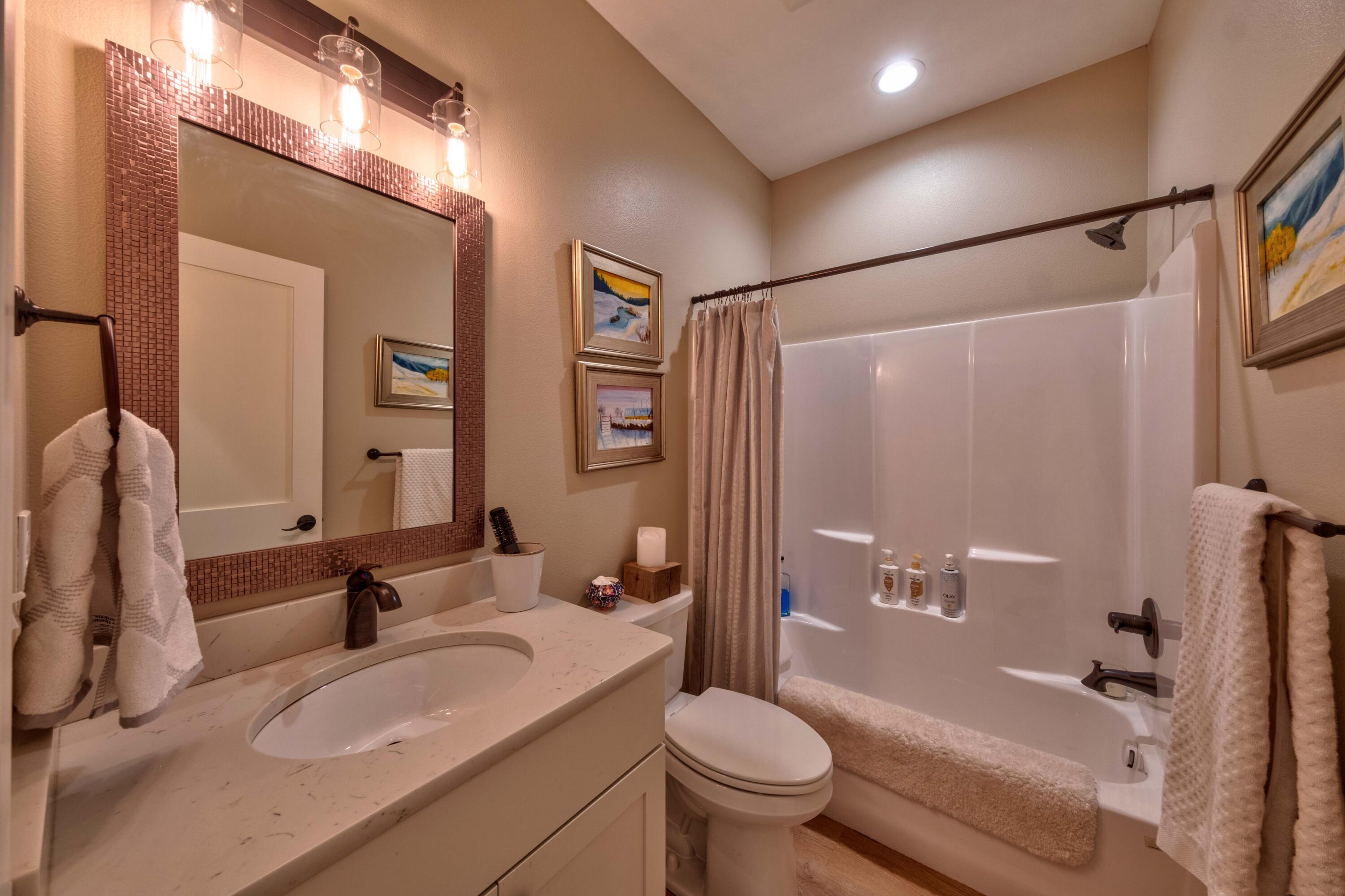 2037 Skyview West Drive