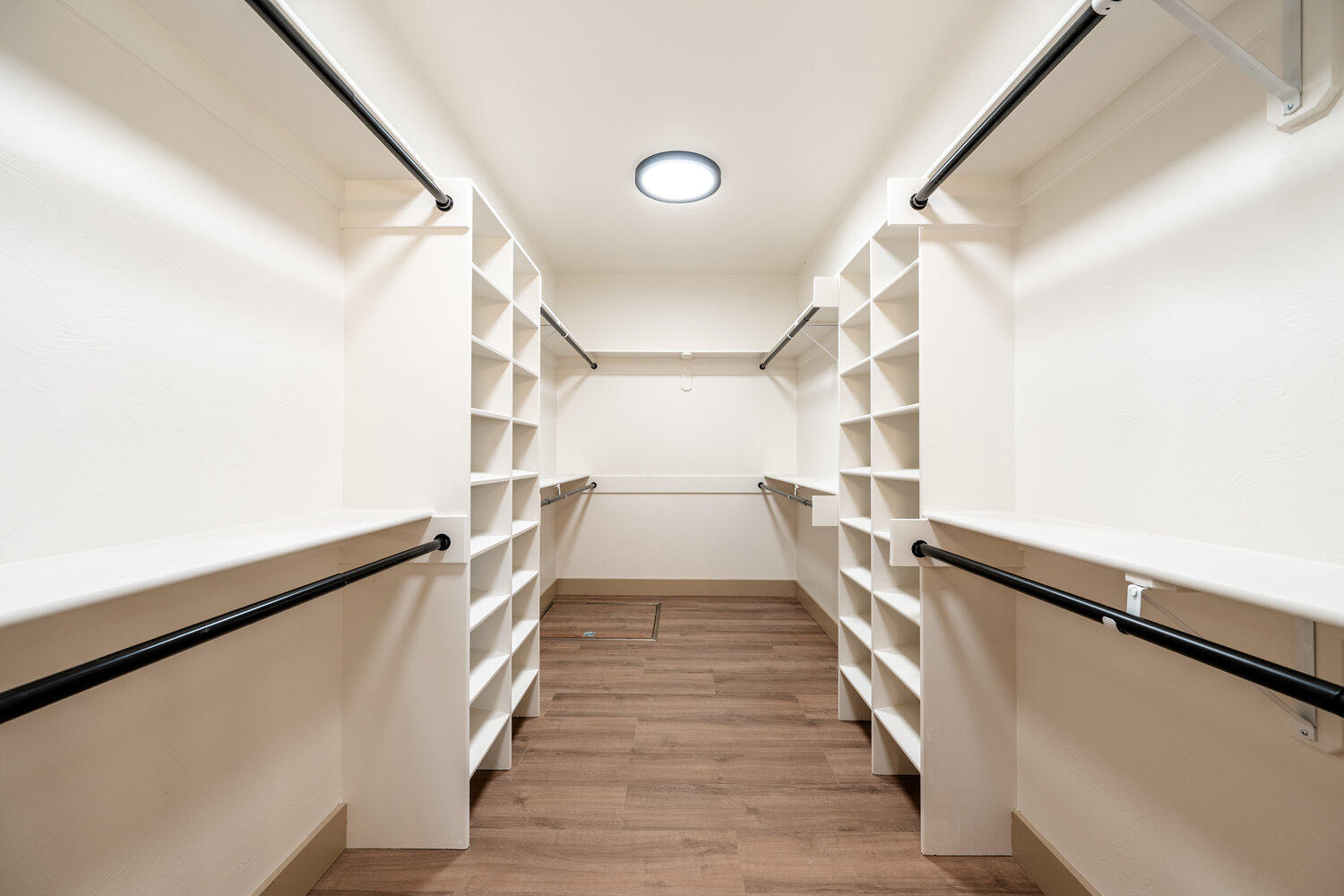 3 Thunderbird Drive, Sheridan