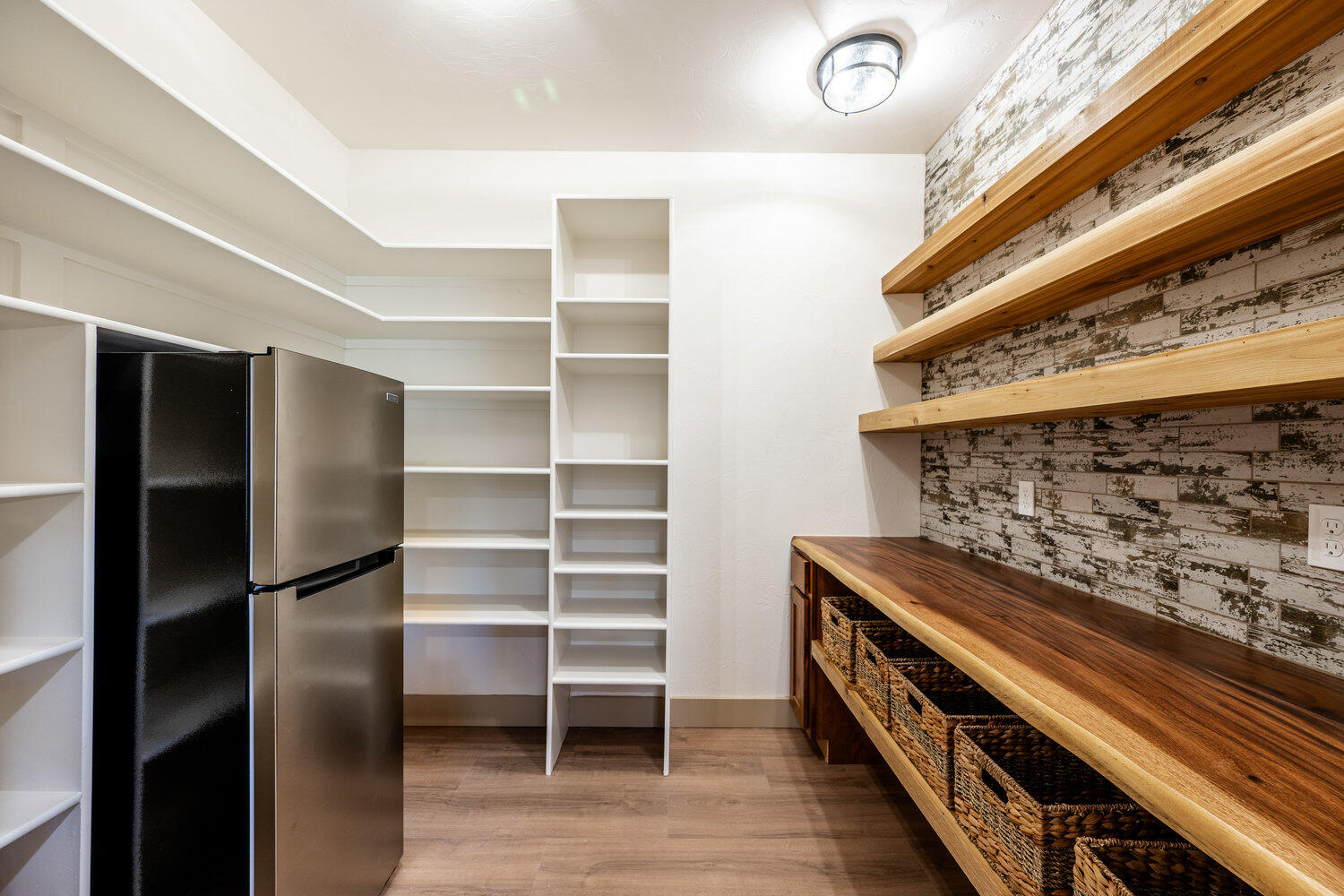 3 Thunderbird Drive, Sheridan