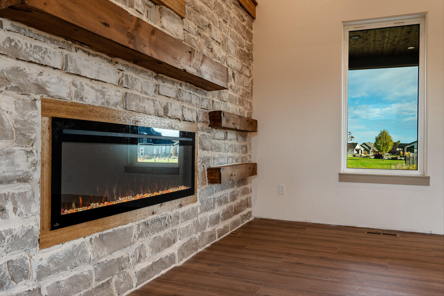 3 Thunderbird Drive, Sheridan