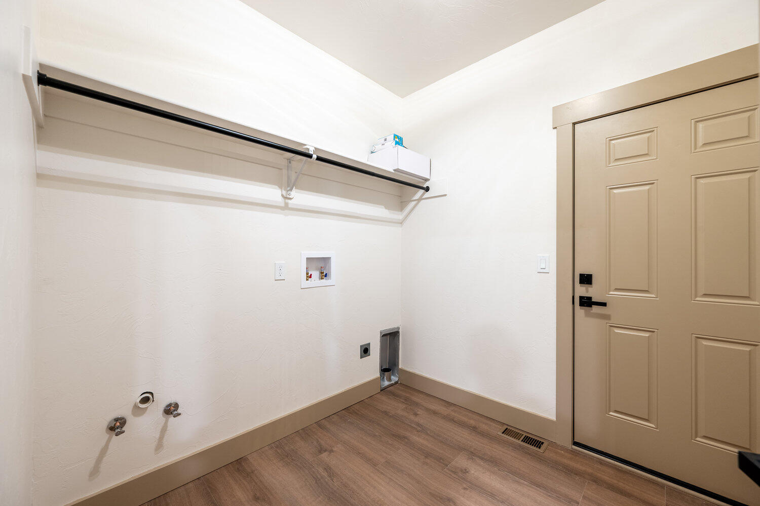 3 Thunderbird Drive, Sheridan