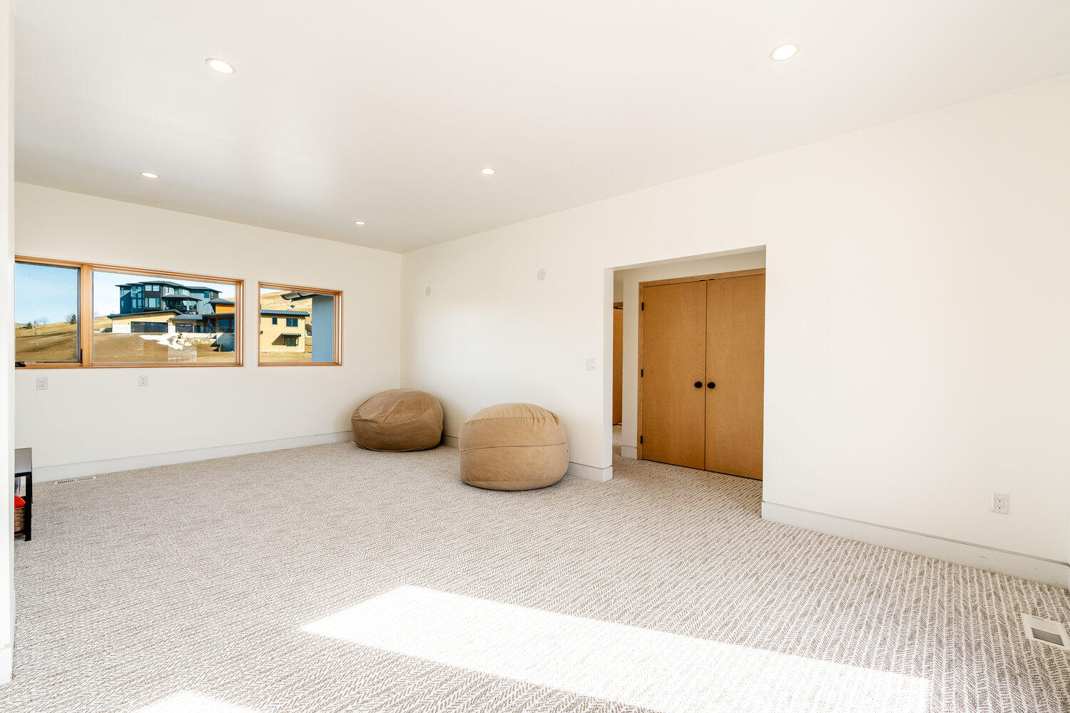 11 Carnoustie Court