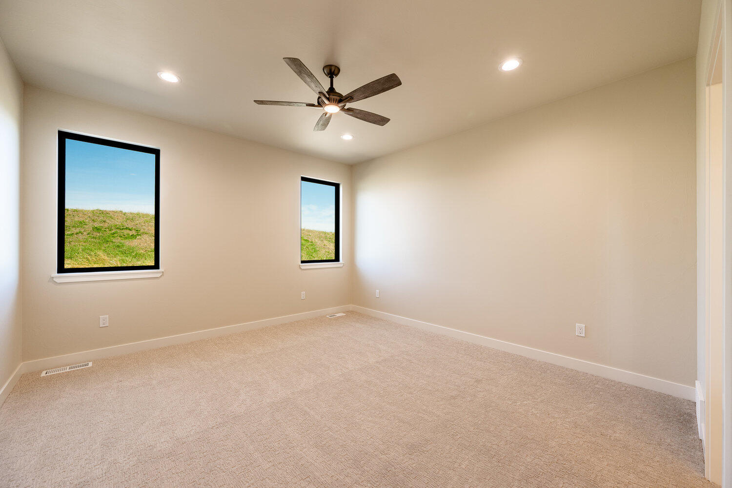 21 Wishbone Way