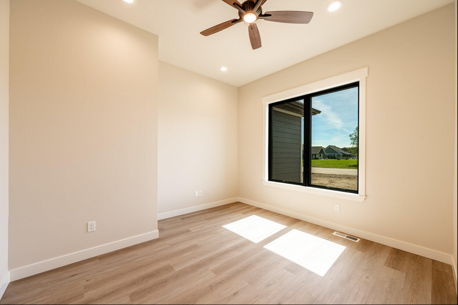 19 Wishbone Way