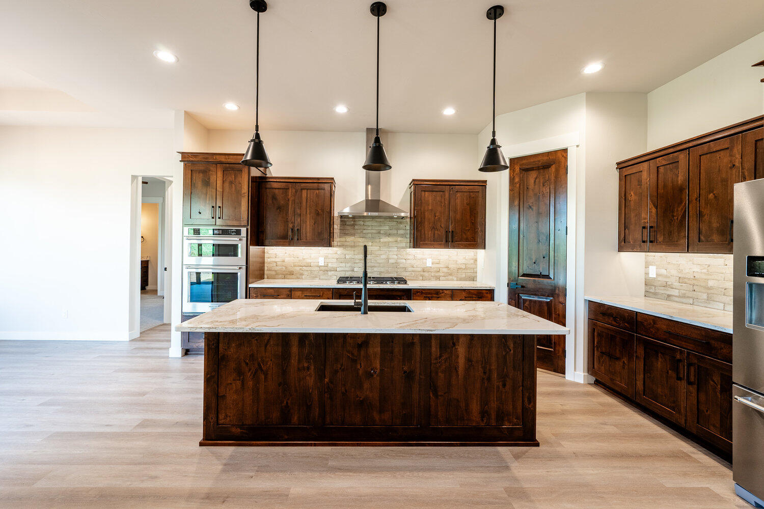 19 Wishbone Way