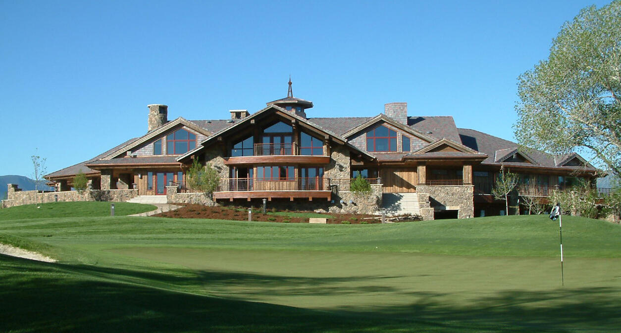 3 Thunderbird Drive