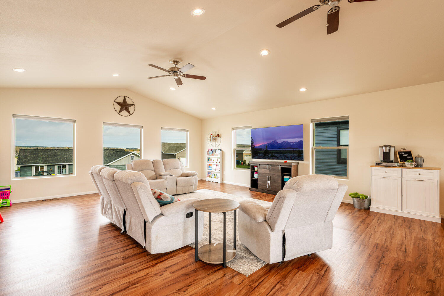 1120 Fleming Boulevard