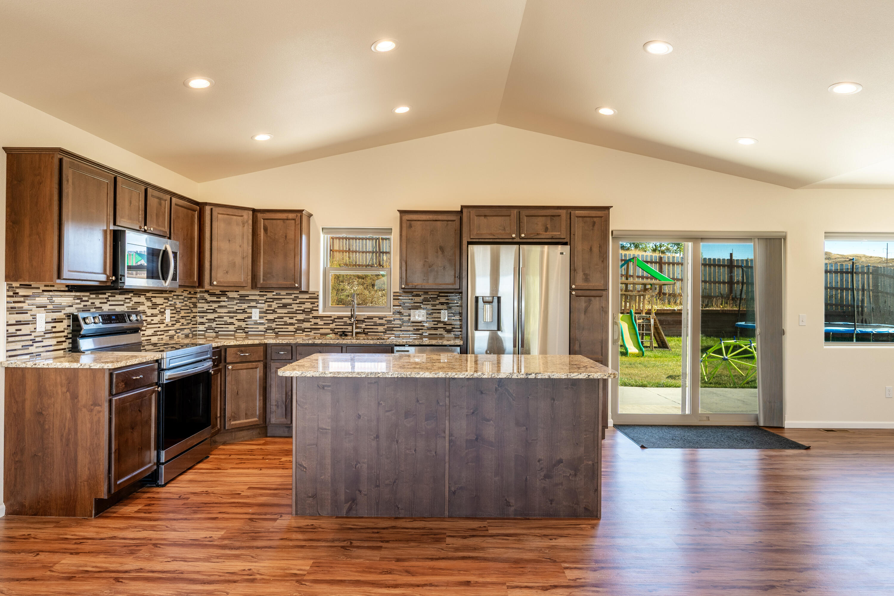 1120 Fleming Boulevard