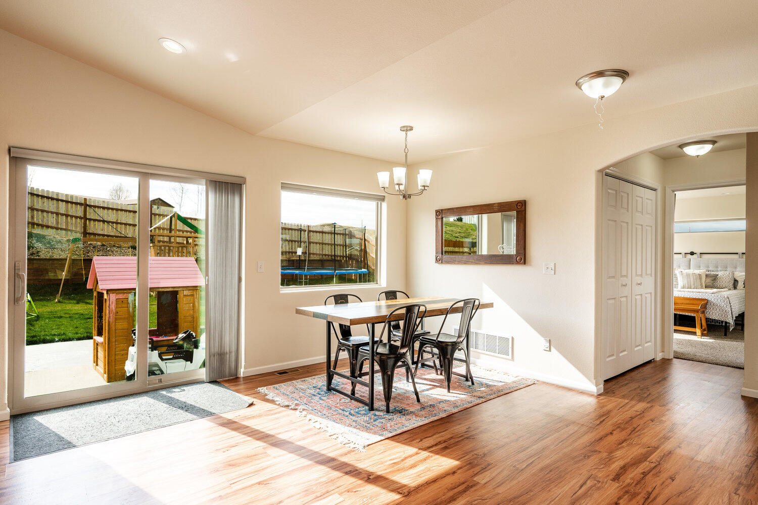 1120 Fleming Boulevard