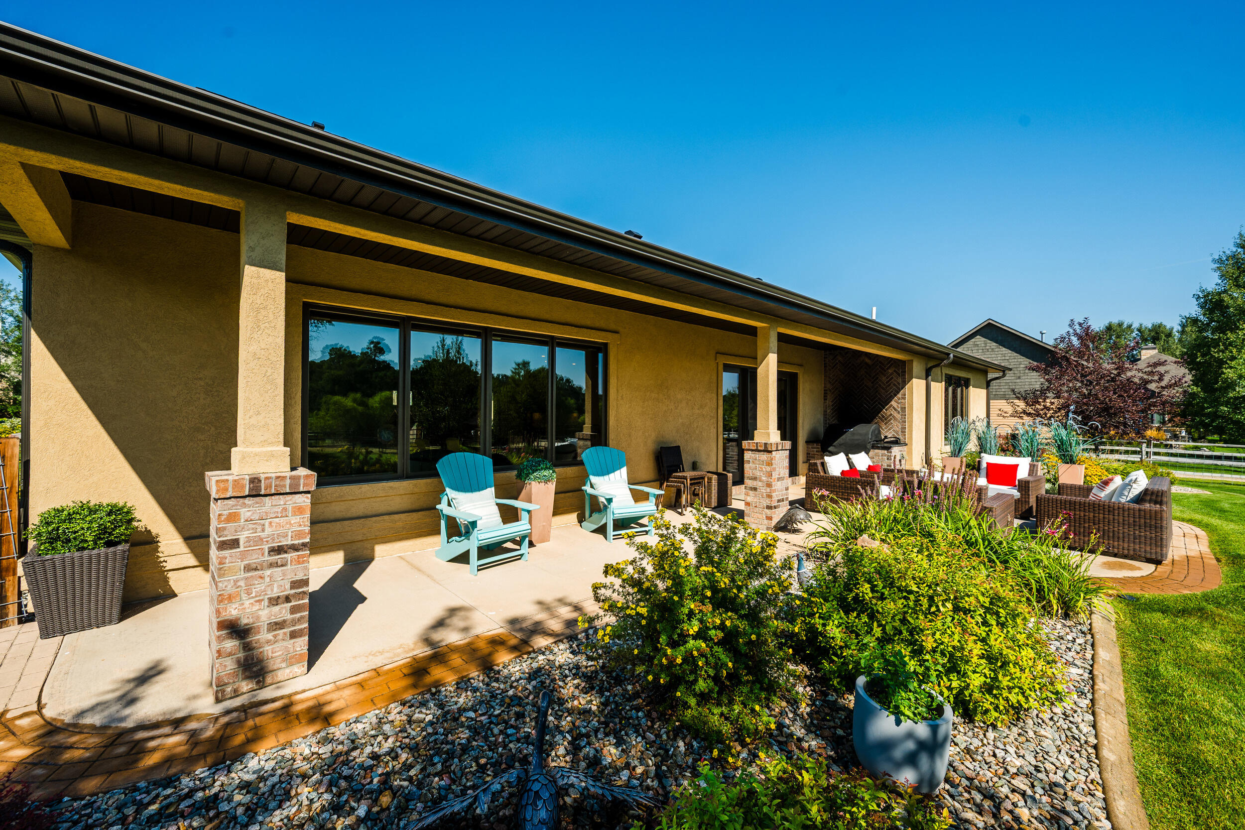 49 Club House Drive