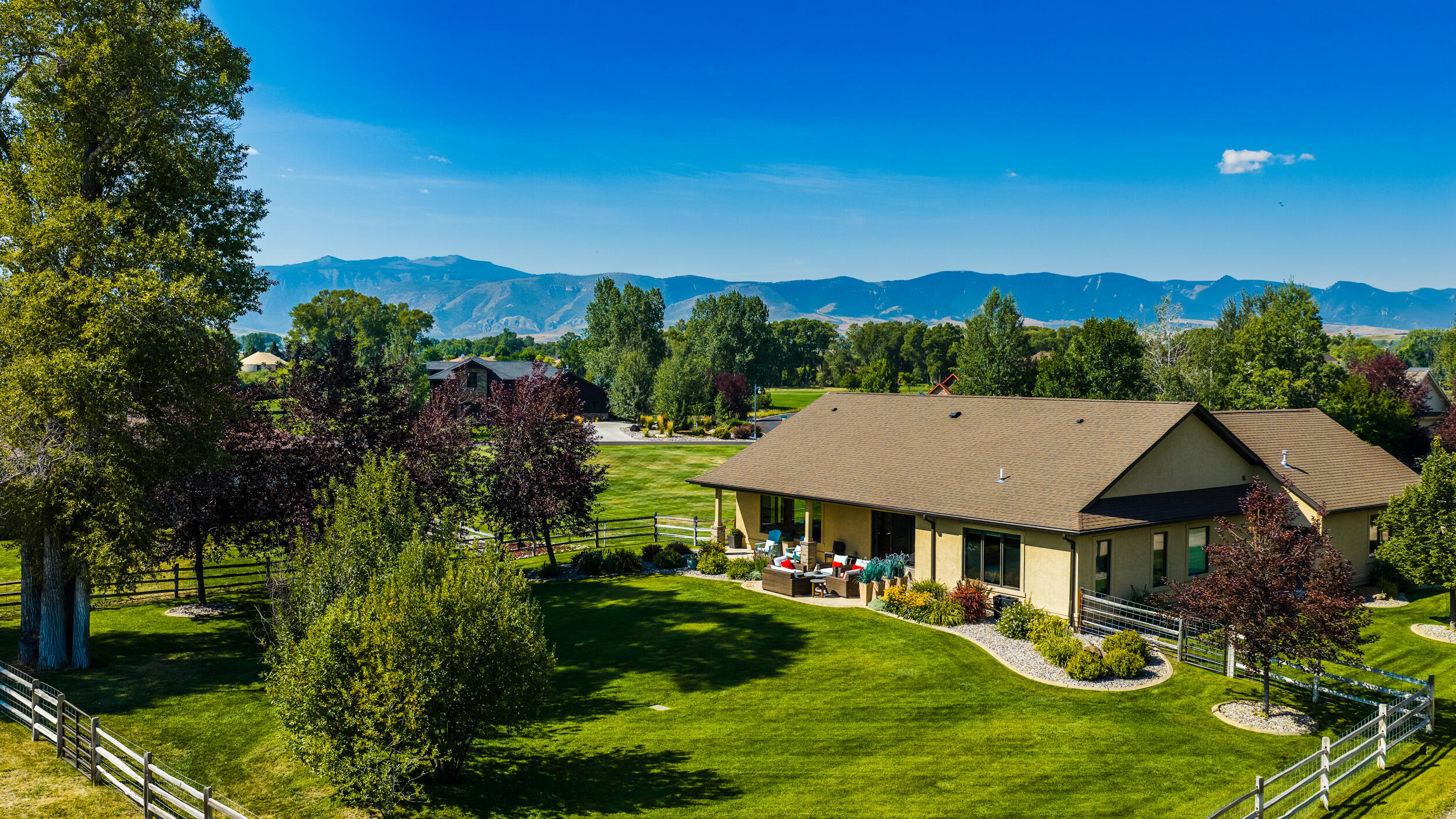 49 Club House Drive