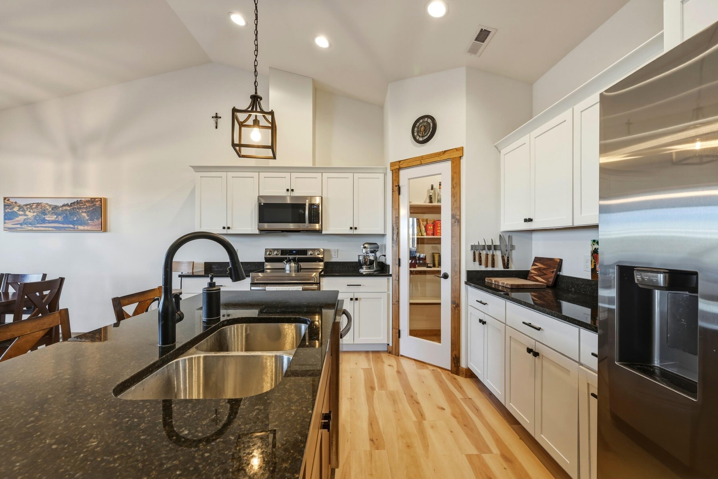 1353 Stoneridge Drive