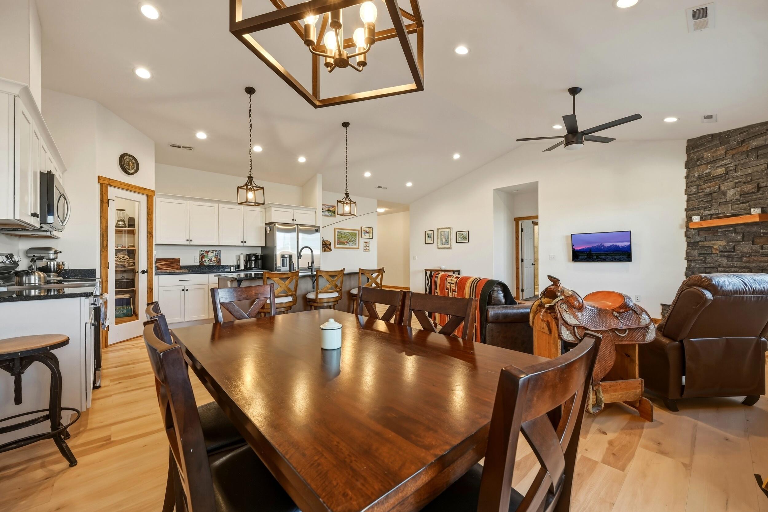 1353 Stoneridge Drive