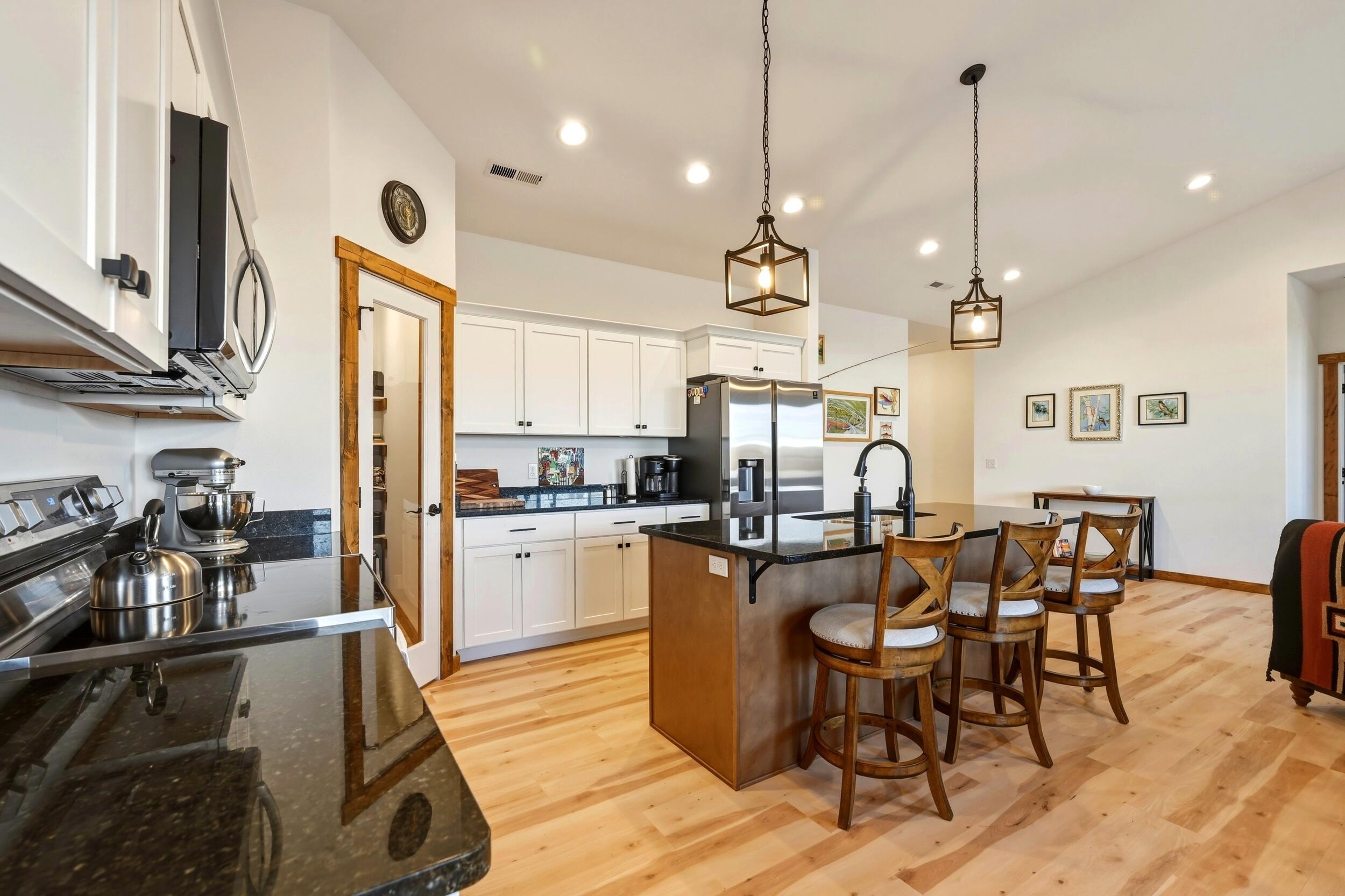 1353 Stoneridge Drive