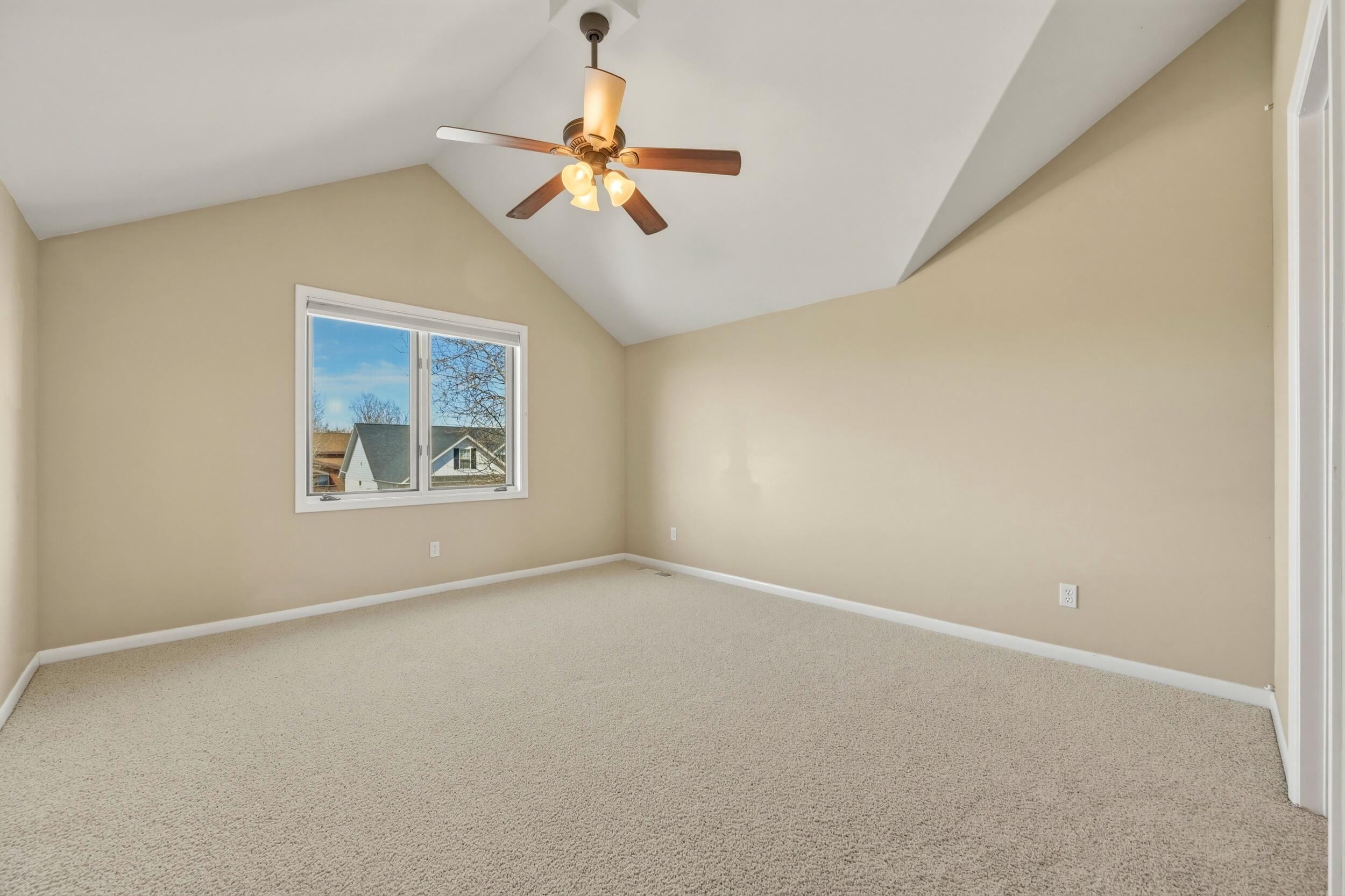 10 River Rock Road