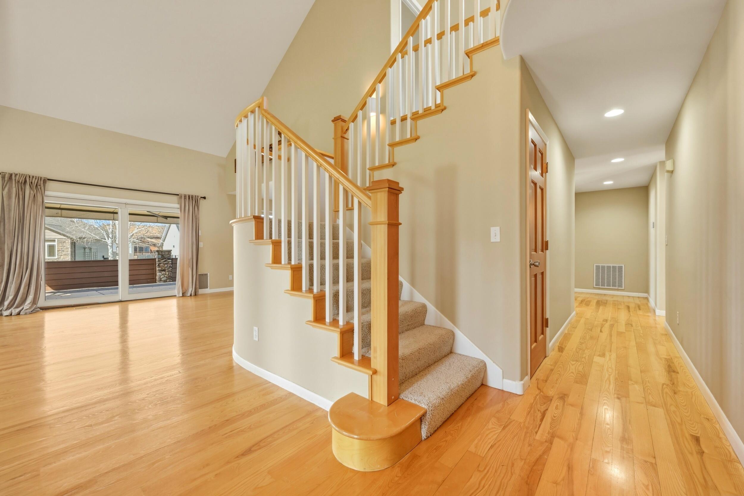 10 River Rock Road