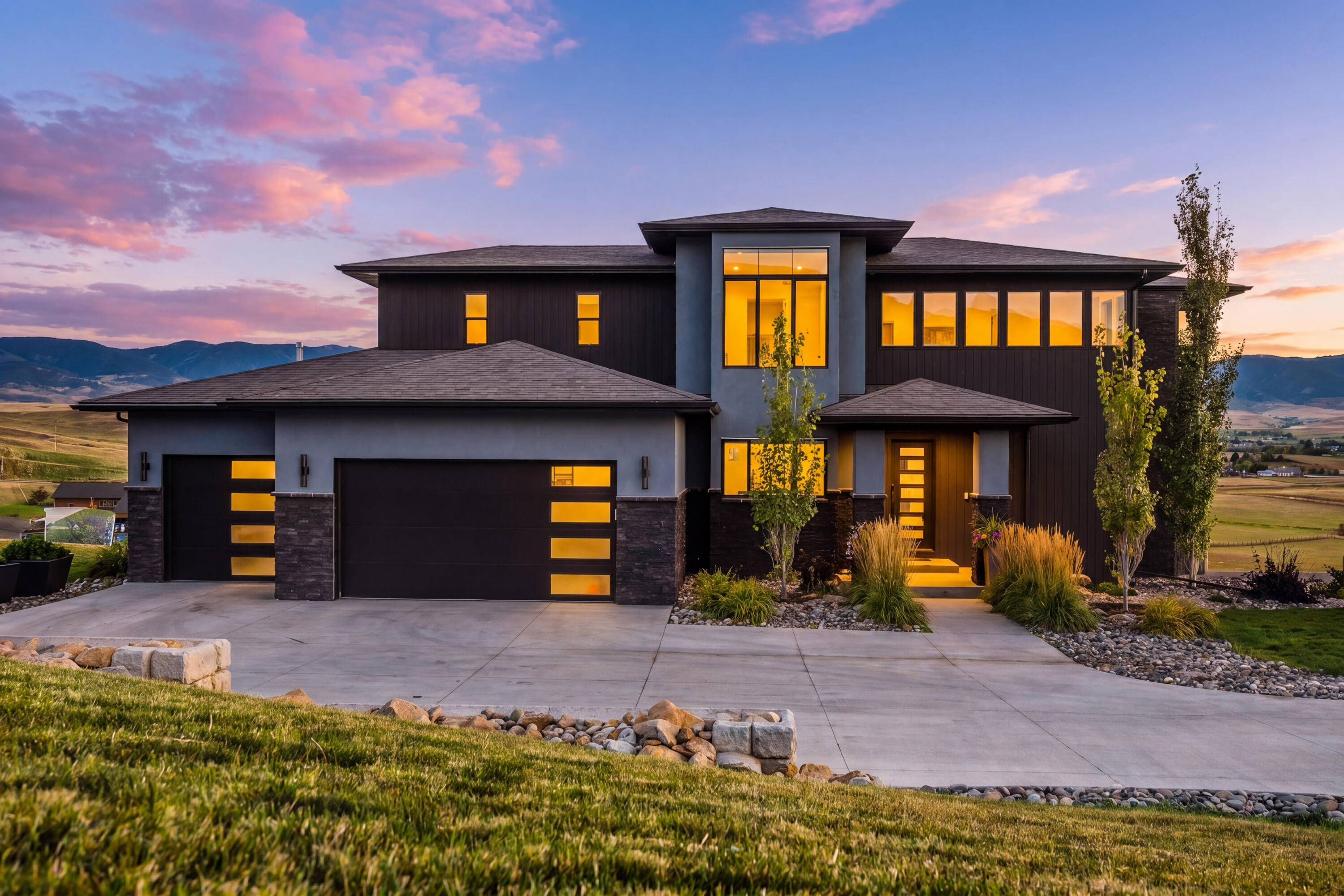 96 Turnberry Drive