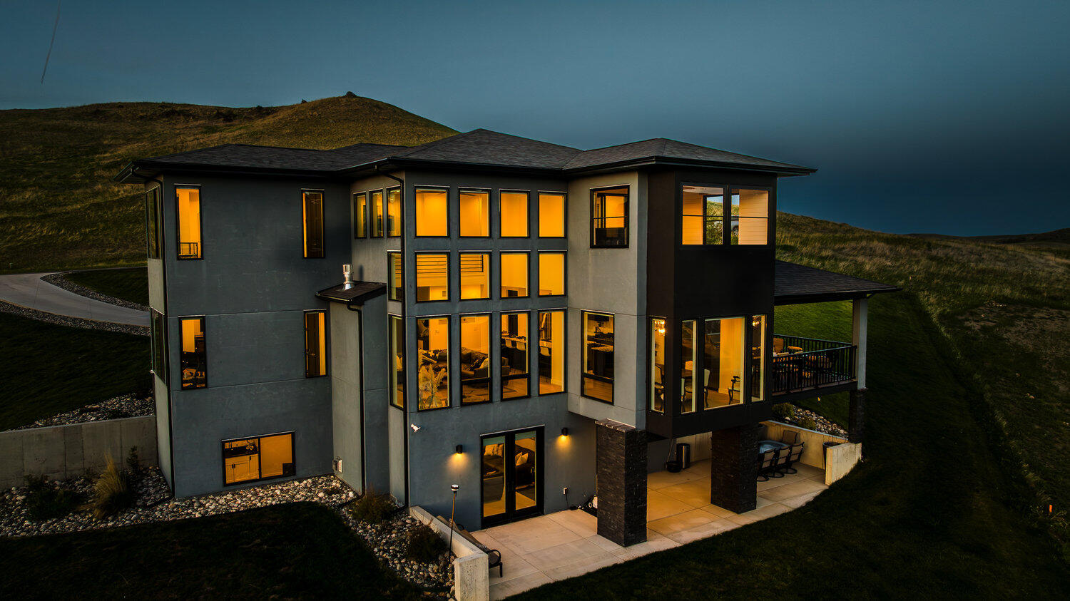 96 Turnberry Drive
