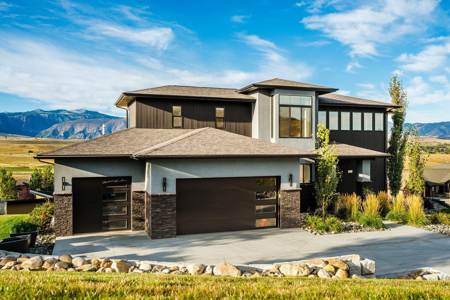 96 Turnberry Drive