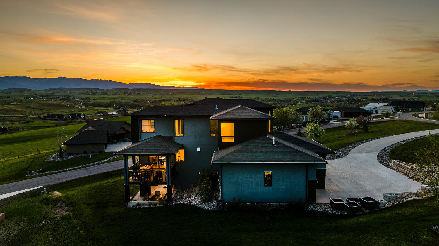 96 Turnberry Drive