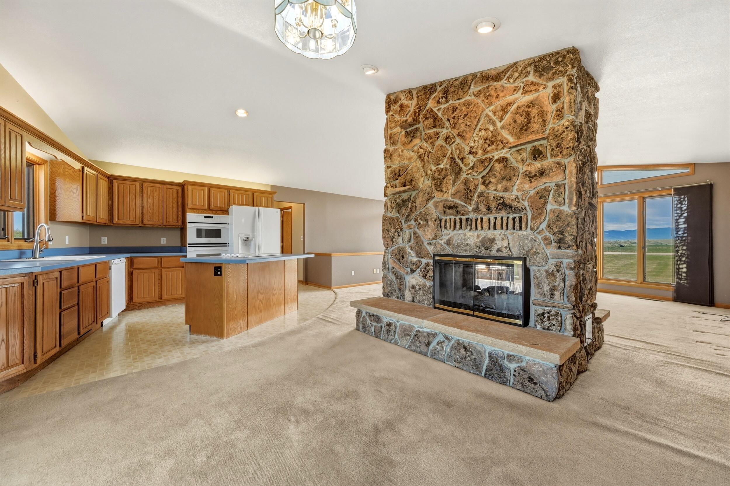 3145 W 5th Street