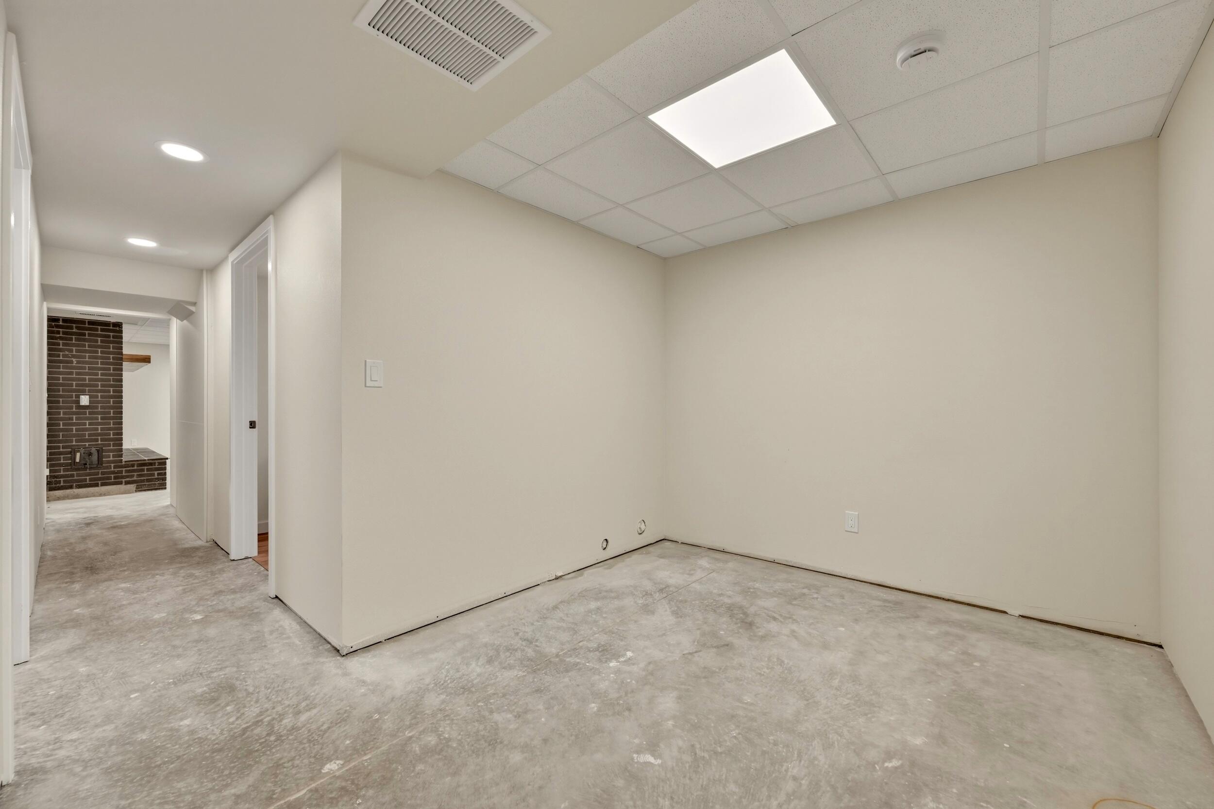 3145 W 5th Street
