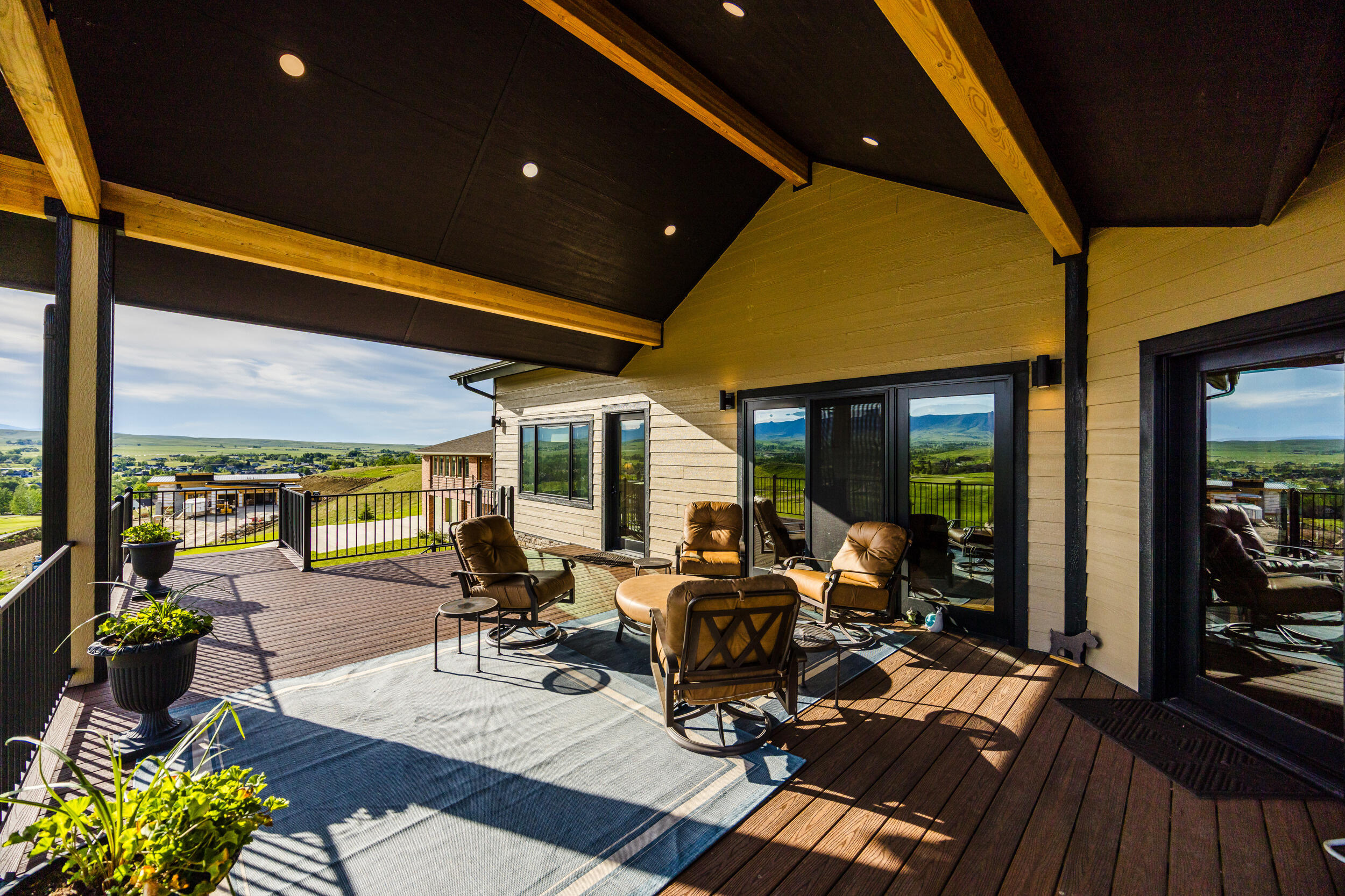 9 Range View Drive