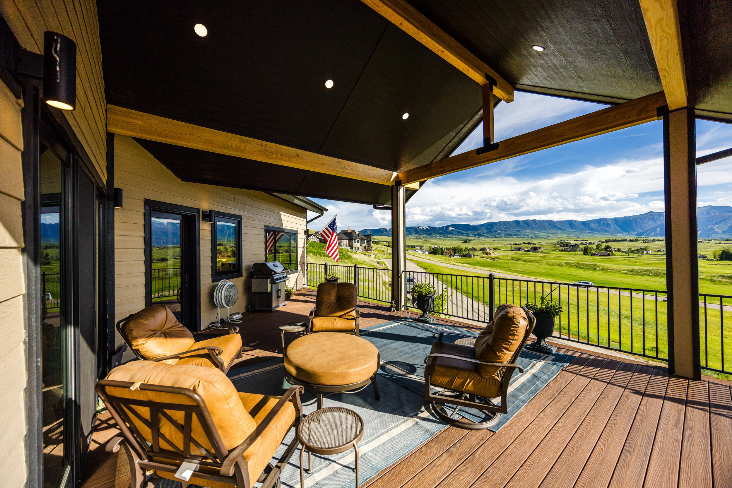 9 Range View Drive