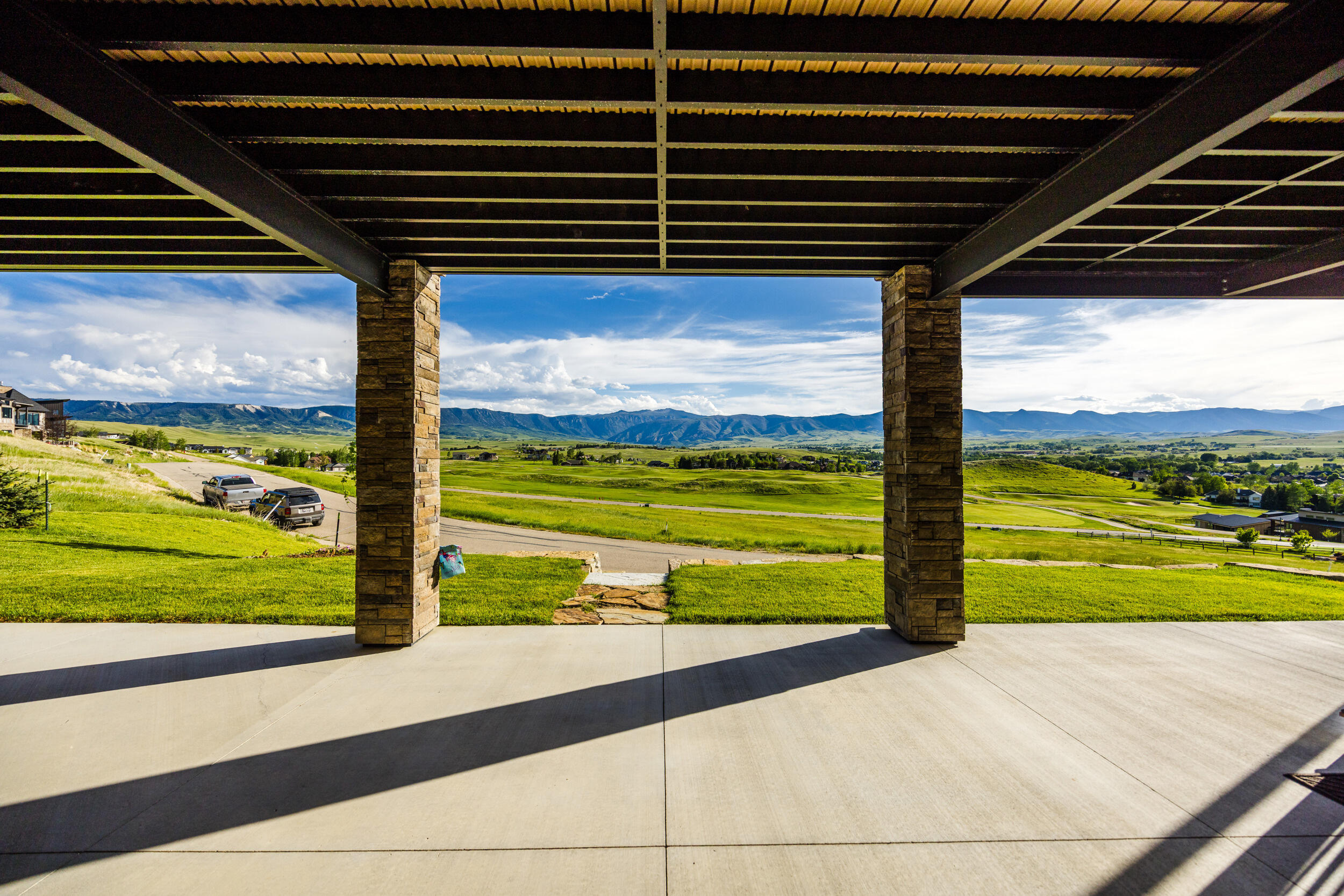 9 Range View Drive