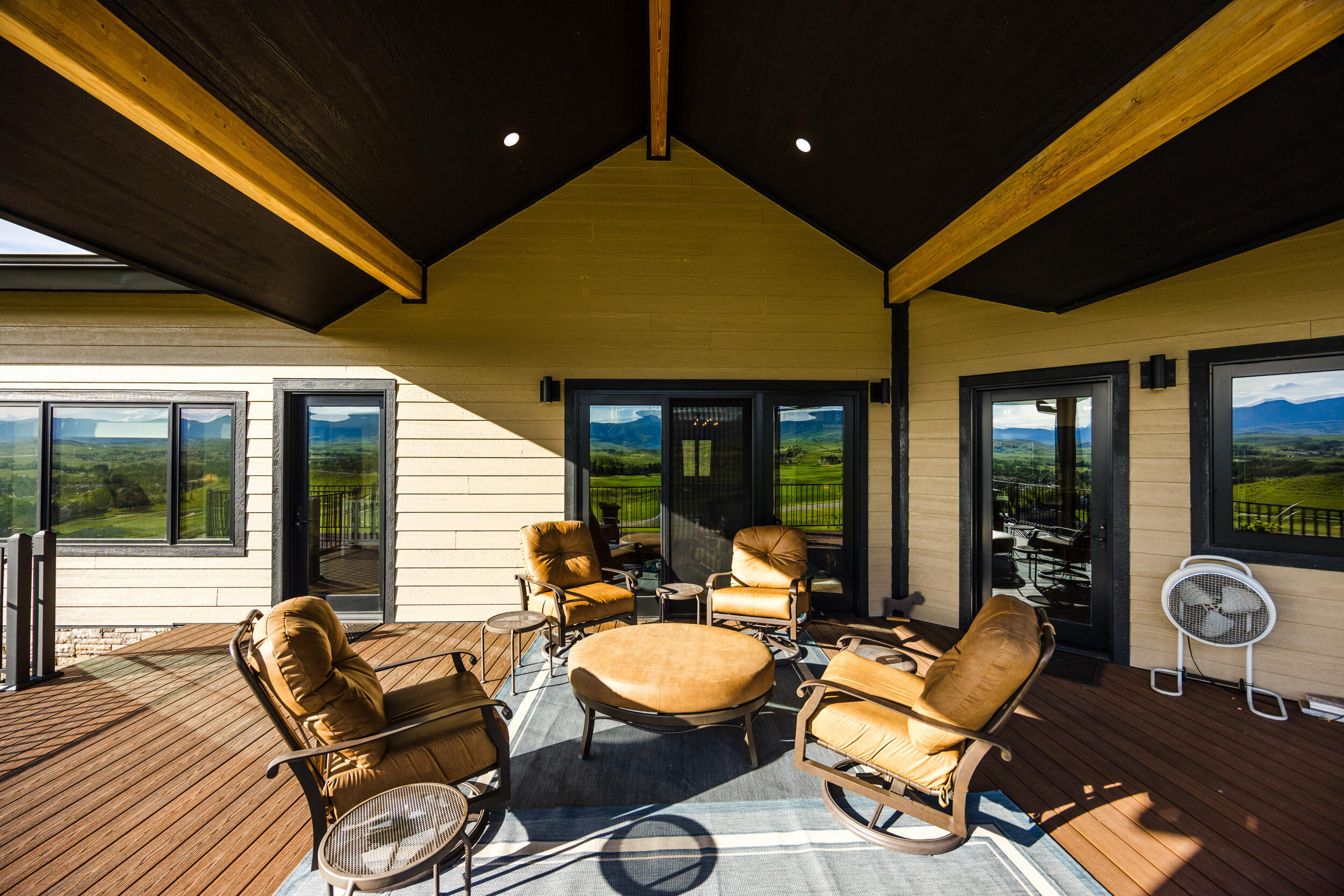 9 Range View Drive