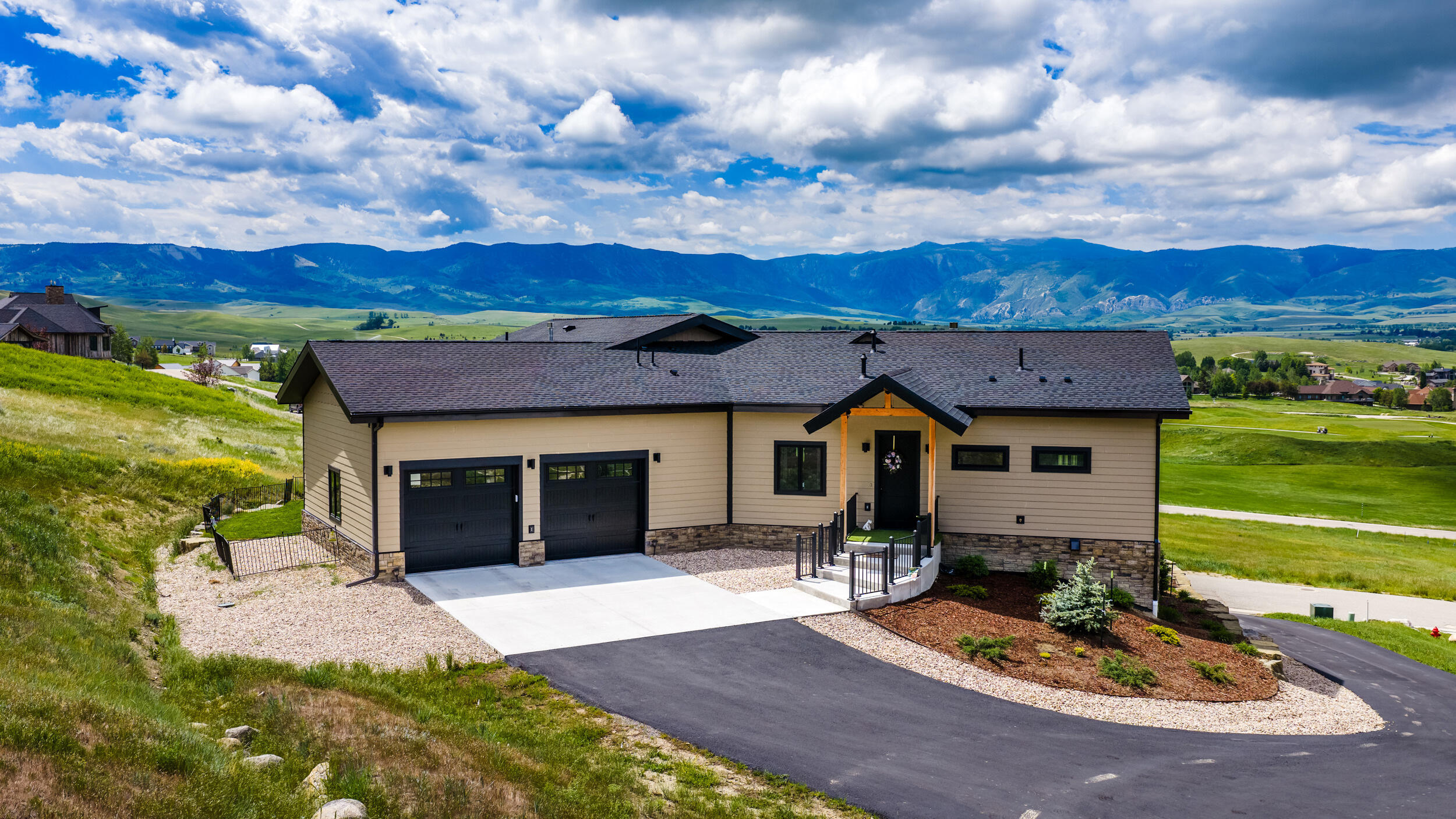 9 Range View Drive