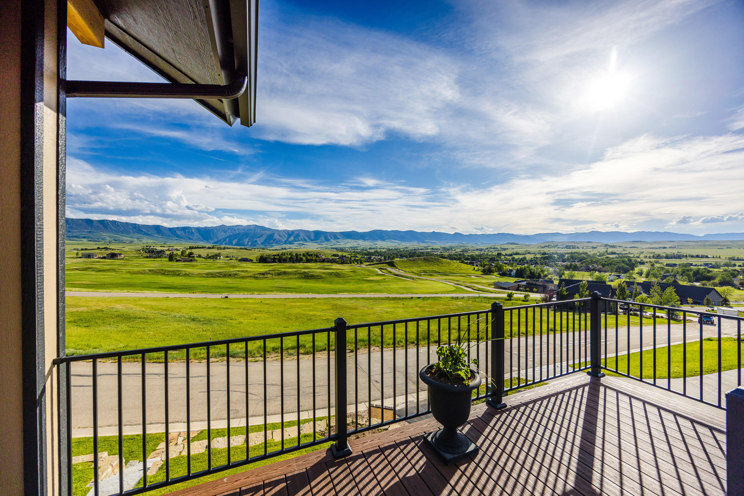 9 Range View Drive