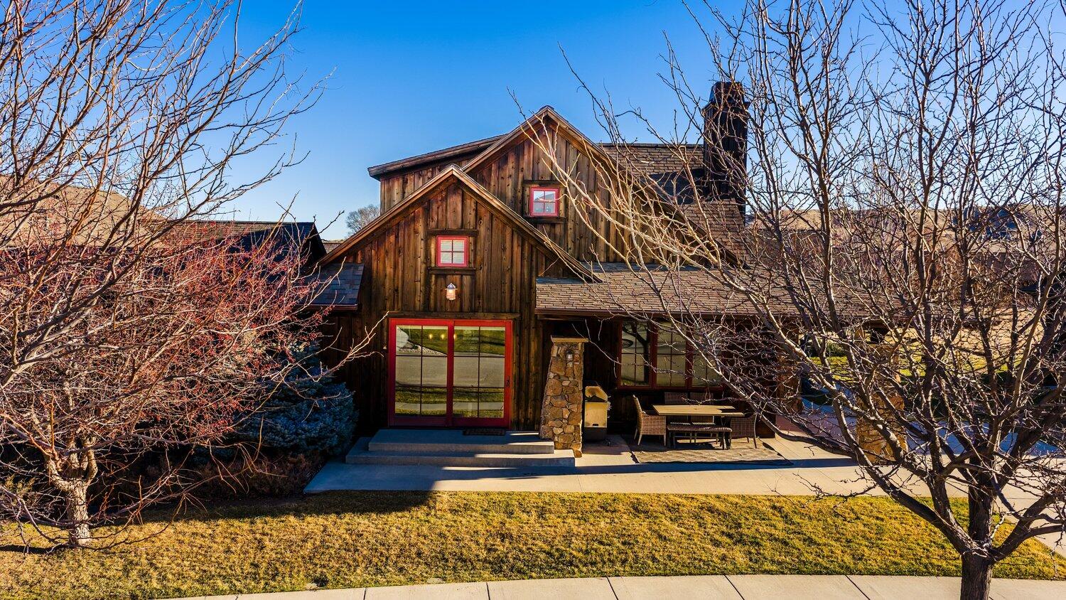 102 Cayuse Court